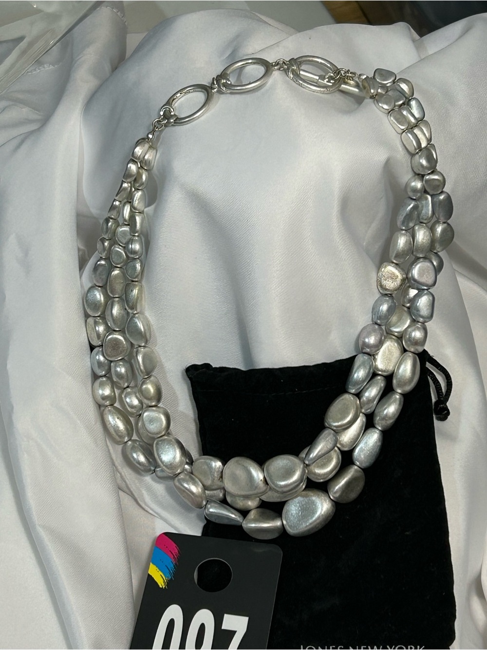B.097 - Jones New York Silver Multi-Strand Pebble Collar Necklace